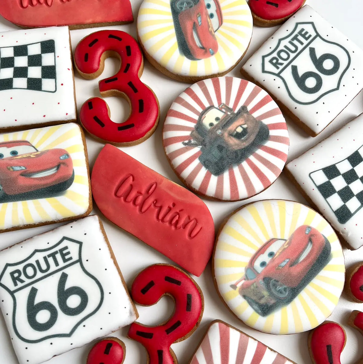 Lot de 10 sablés personnalisés Cars lesdelicesdecaro