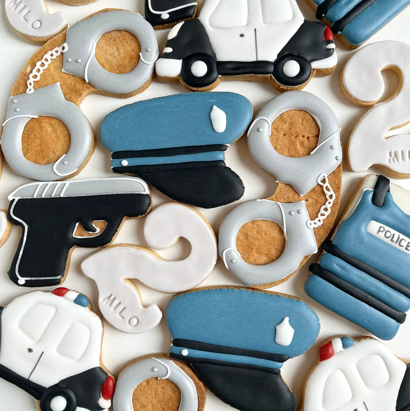 Lot de 10 sablés personnalisés Police lesdelicesdecaro